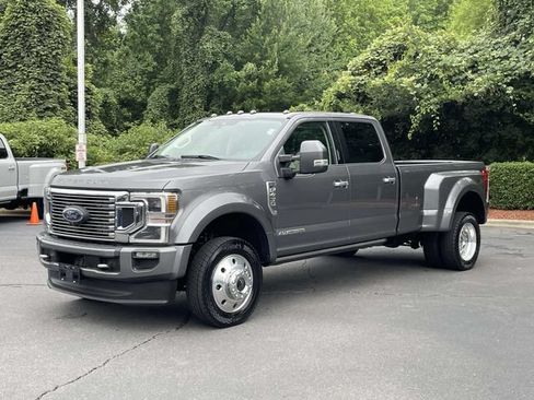 Used 2021 Ford F450 Limited w/ FX4 Off-Road Package AWD/4WD image 3