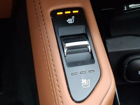 Certified 2024 Kia Telluride EX X-Line AWD/4WD image 25