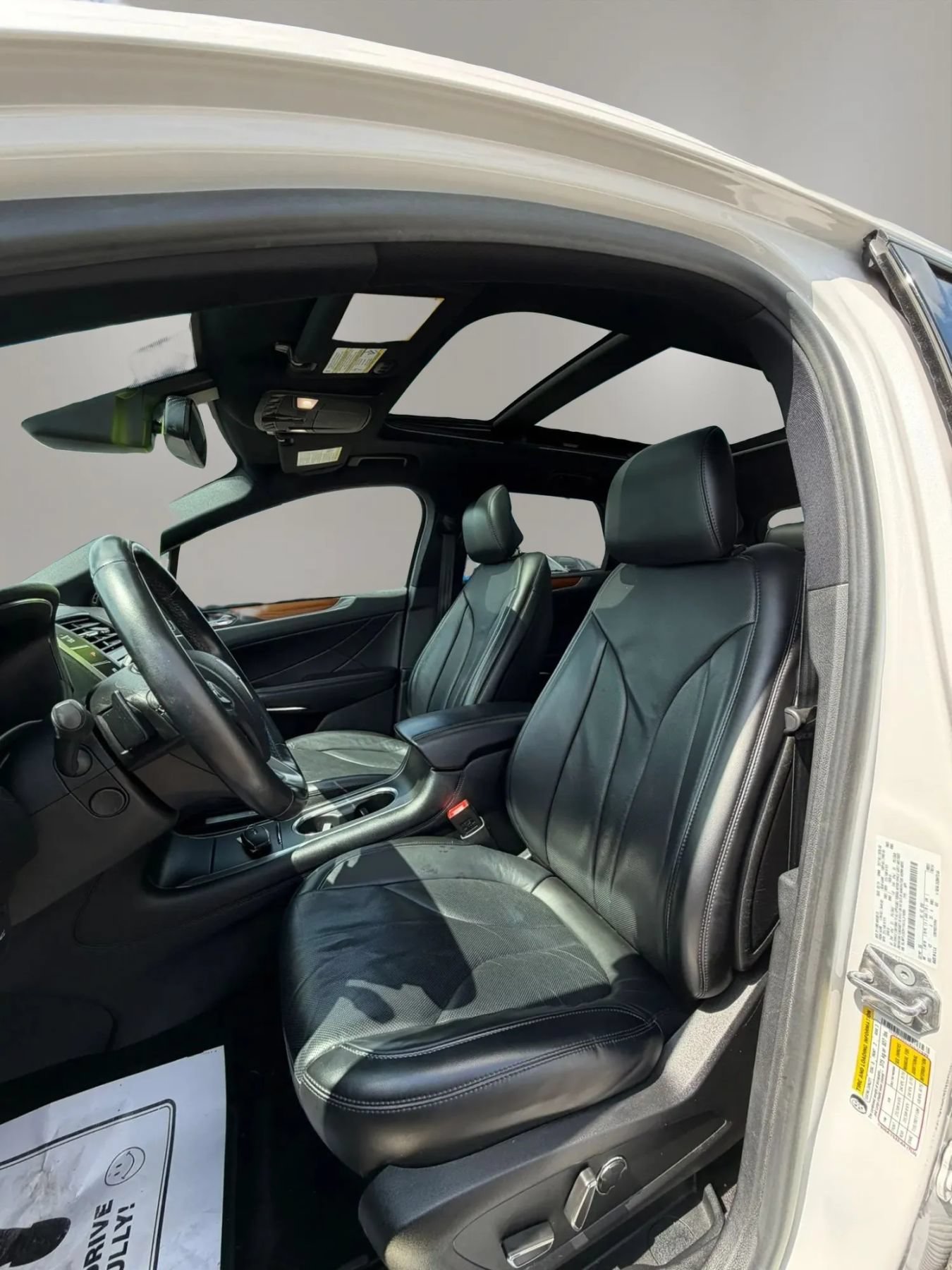 Used 2019 Lincoln MKC Reserve w/ MKC Climate Package AWD/4WD image 16