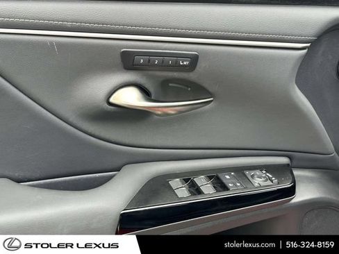 Certified 2023 Lexus ES 300h w/ Premium Package FWD image 17