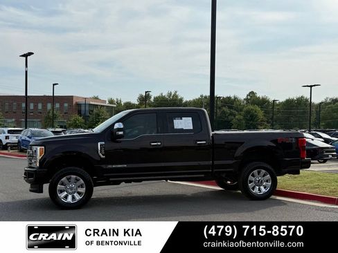 Used 2019 Ford F250 Platinum w/ Platinum Ultimate Package AWD/4WD image 4