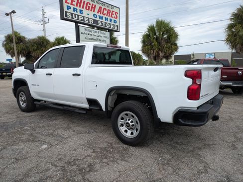 Used 2024 Chevrolet Silverado 2500 W/T w/ WT Convenience Package AWD/4WD image 6