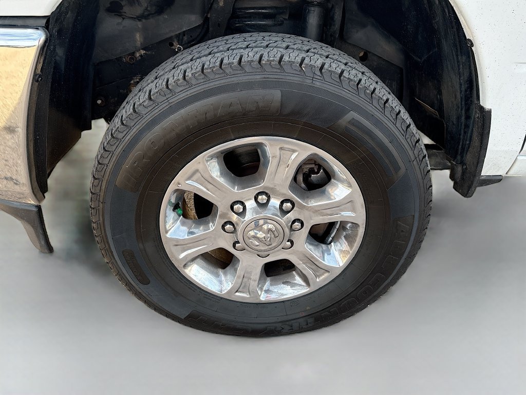 Used 2024 RAM 2500 Big Horn AWD/4WD image 28