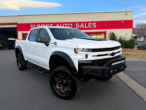 Used 2021 Chevrolet Silverado 1500 RST w/ Convenience Package II image 2