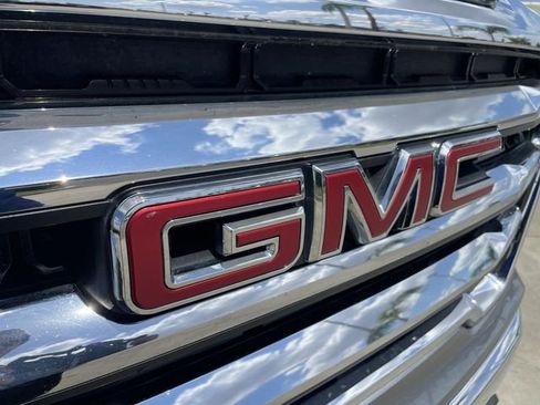 Used 2020 GMC Sierra 1500 SLE w/ SLE Value Package RWD image 30