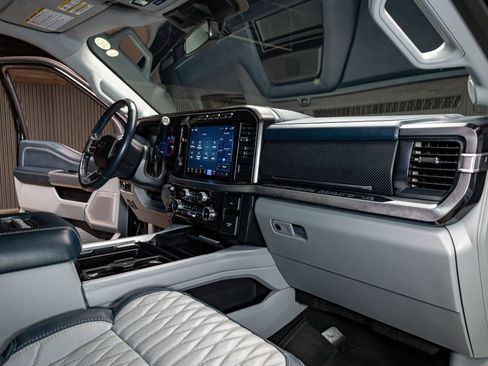 Used 2024 Ford F250 Limited image 18