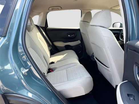 Certified 2023 Honda HR-V LX image 28