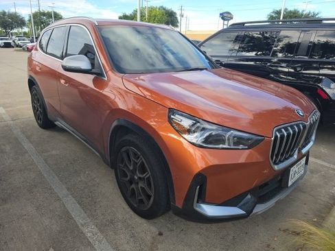 Used 2023 BMW X1 xDrive28i w/ Premium Package AWD/4WD image 4