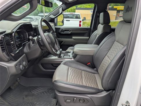 Used 2024 Chevrolet Silverado 1500 ZR2 w/ ZR2 Bison Edition AWD/4WD image 19