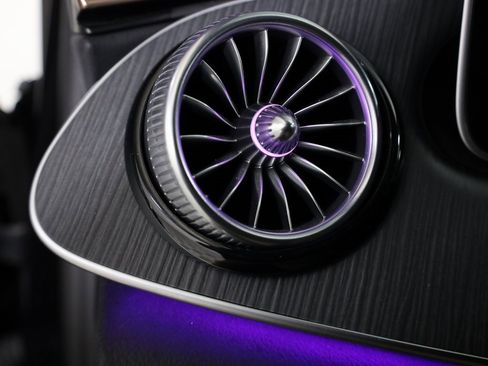 Used 2023 Mercedes-Benz EQE 500 4MATIC SUV image 12