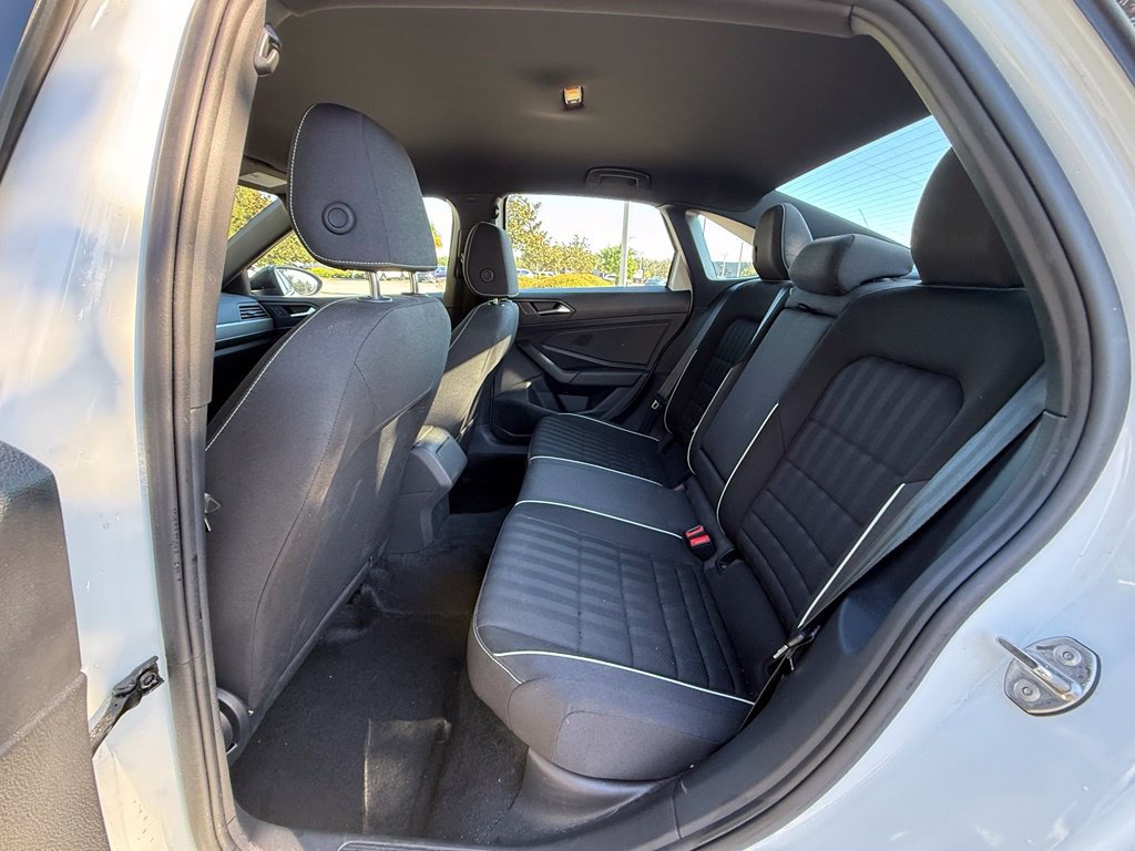 Used 2024 Volkswagen Jetta Sport FWD image 25