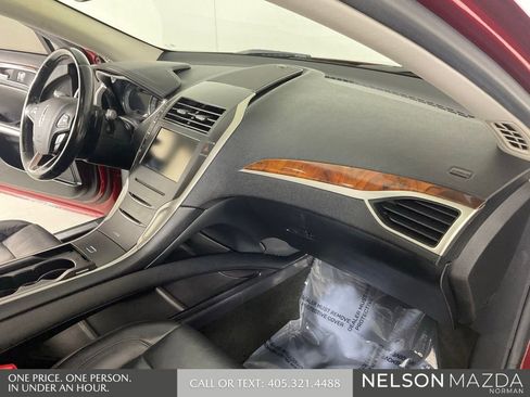 Used 2016 Lincoln MKZ w/ Equipment Group 300A Reserve FWD image 32