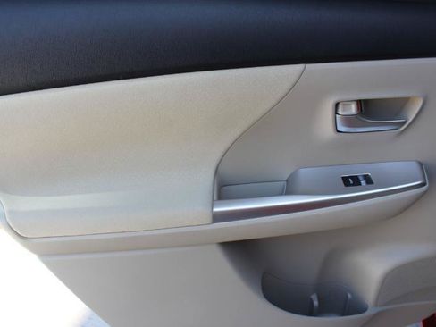 Used 2012 Toyota Prius V Three w/ Preferred Accessory Pkg FWD image 15