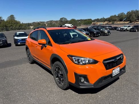 Used 2018 Subaru Crosstrek 2.0i Premium AWD/4WD image 3