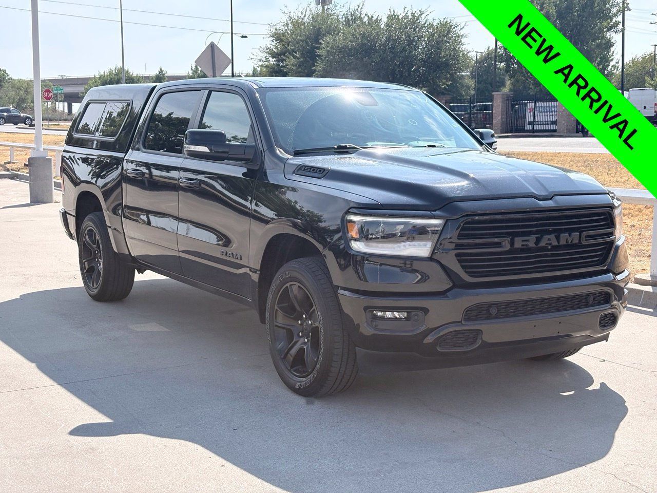 Used 2021 RAM 1500 Big Horn AWD/4WD image 1