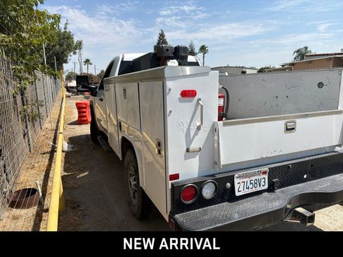 Used 2024 GMC Sierra 2500 Pro w/ Convenience Package RWD image 5