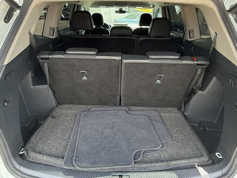 Used 2019 Volkswagen Atlas SE FWD image 12