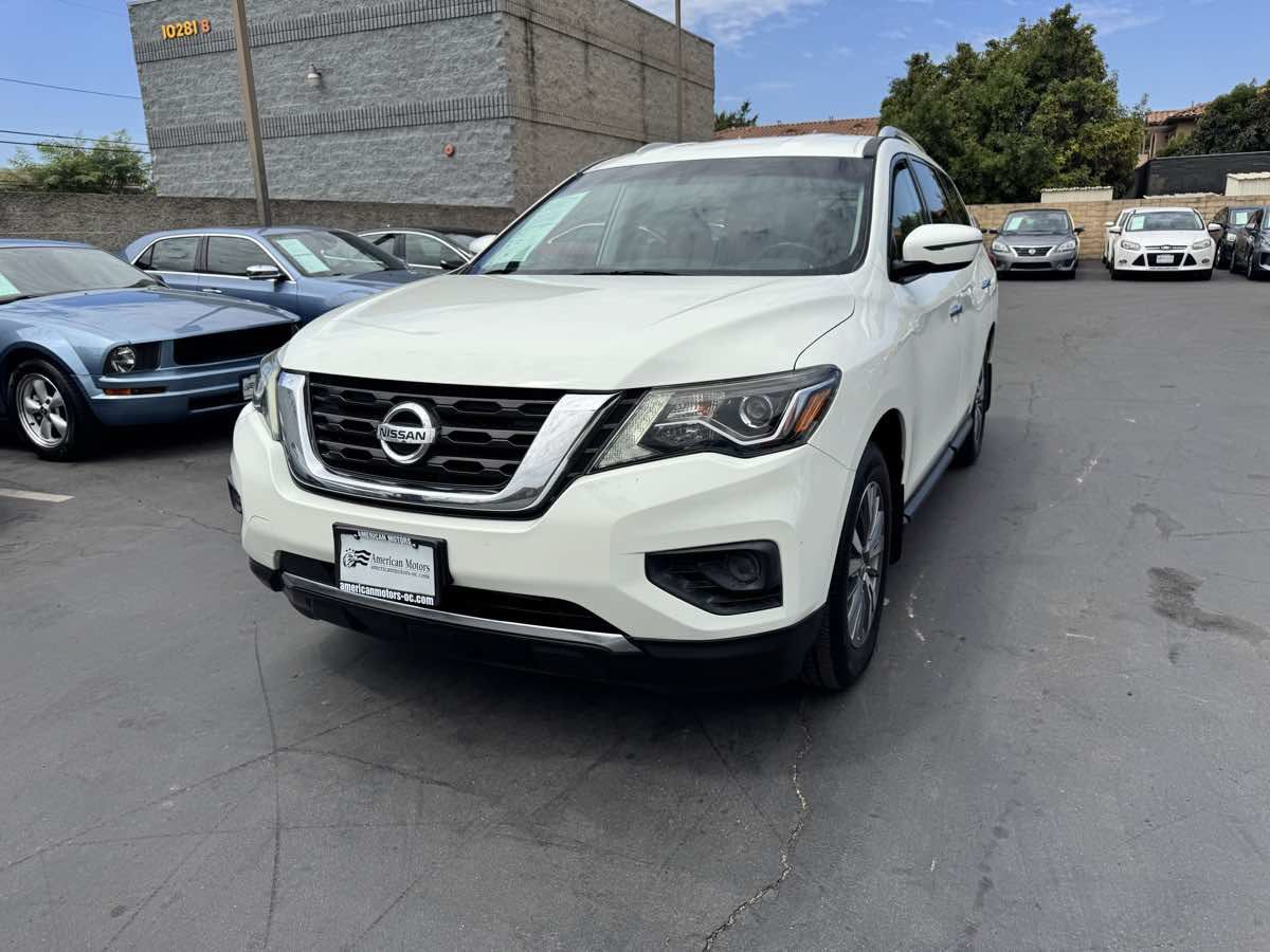 Used 2020 Nissan Pathfinder S FWD image 12