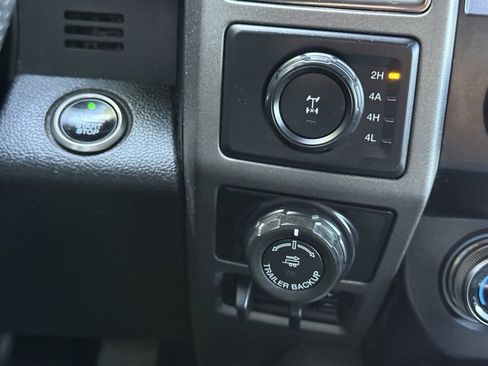 Used 2019 Ford F150 Raptor w/ Equipment Group 802A Luxury image 15