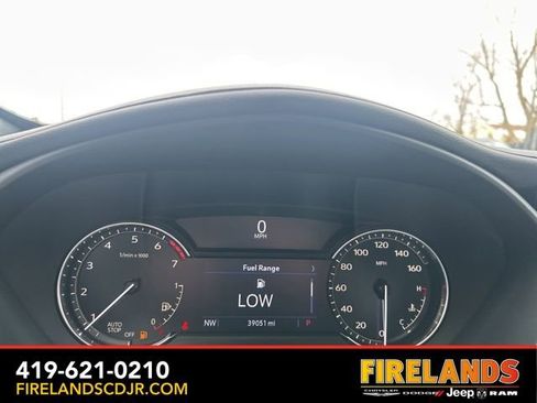 Used 2020 Cadillac XT4 Premium Luxury image 30