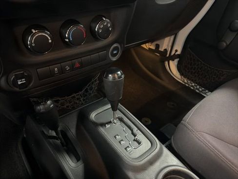 Used 2014 Jeep Wrangler Sport AWD/4WD image 20