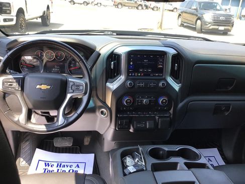 Used 2019 Chevrolet Silverado 1500 LT w/ All-Star Edition AWD/4WD image 2
