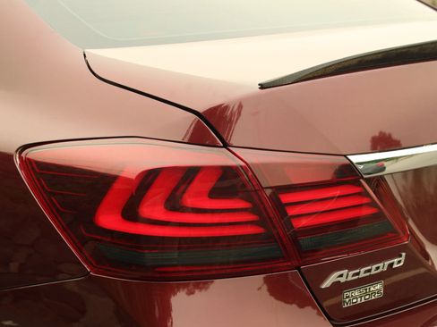 Used 2015 Honda Accord LX image 37