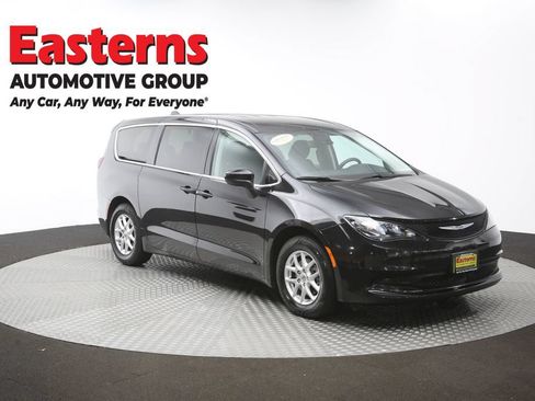Used 2024 Chrysler Voyager LX FWD image 50