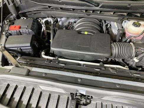 Used 2025 Chevrolet Silverado 1500 LT Trail Boss w/ Convenience Package II image 16