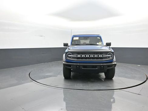 Certified 2022 Ford Bronco Black Diamond image 2