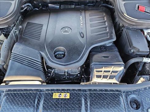 Used 2021 Mercedes-Benz GLS 450 4MATIC image 24