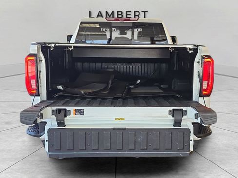 Used 2021 GMC Sierra 1500 Denali w/ Denali Ultimate Package AWD/4WD image 13