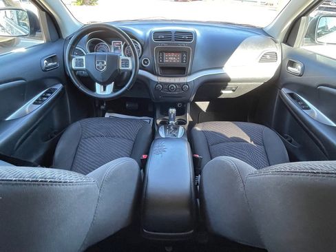 Used 2018 Dodge Journey SXT w/ Connectivity Group image 28