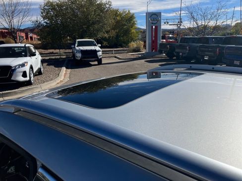 Used 2022 Nissan Rogue Sport SL w/ Premium Package image 14