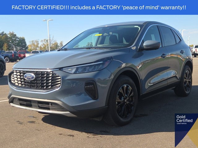 Used 2023 Ford Escape Active w/ Tech Pack #2 AWD/4WD image 2