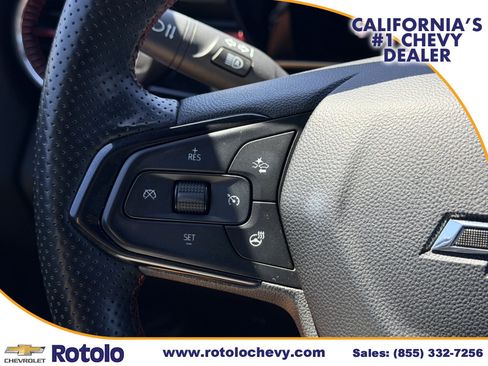 Used 2024 Chevrolet Trax RS FWD image 24