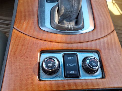 Used 2009 INFINITI G37 x w/ Premium Pkg image 28