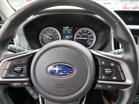 Used 2023 Subaru Forester Premium AWD/4WD image 25