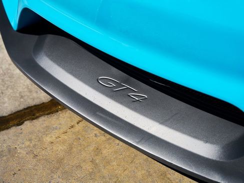 Used 2021 Porsche 718 Cayman GT4 image 7