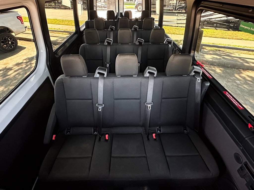 Used 2025 Mercedes-Benz Sprinter 2500 image 24
