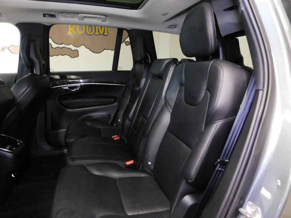 Used 2017 Volvo XC90 T6 Momentum w/ Vision Package AWD/4WD image 60
