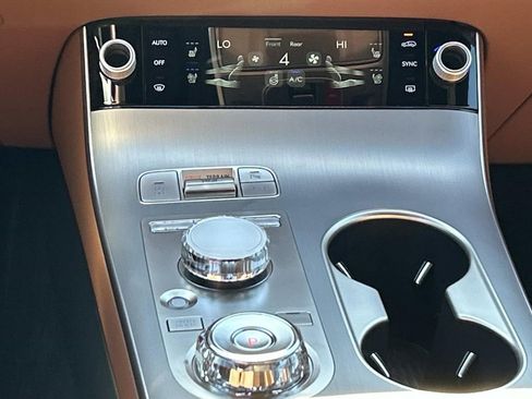 New 2026 Genesis GV70 2.5T Advanced image 30