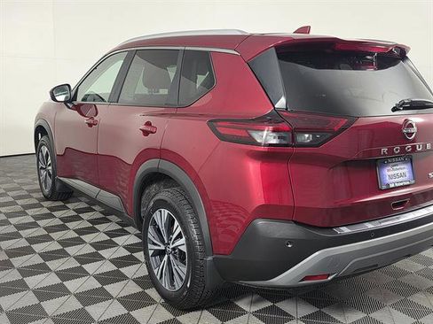 Used 2023 Nissan Rogue SV w/ SV Premium B Package AWD/4WD image 6