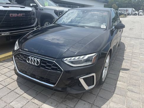 Used 2024 Audi A4 2.0T Premium Plus image 3