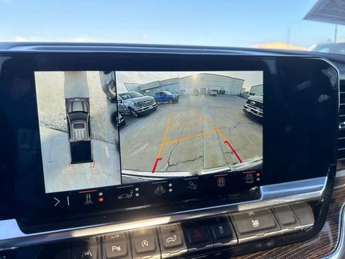 Used 2025 GMC Sierra 1500 Elevation w/ Preferred Package AWD/4WD image 23