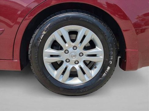Used 2010 Nissan Altima 2.5 SL w/ SL Pkg FWD image 25