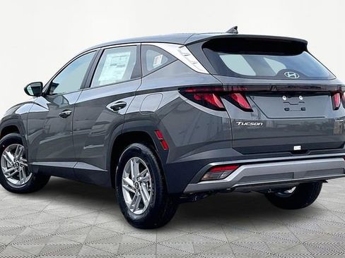 New 2026 Hyundai Tucson SE FWD image 3