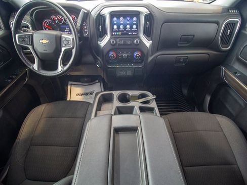 Certified 2022 Chevrolet Silverado 1500 LT image 12