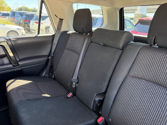 Used 2022 Toyota 4Runner TRD Off-Road AWD/4WD image 27