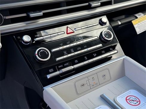 New 2026 Hyundai Santa Fe SE image 19